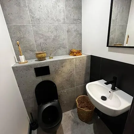 Apartamentowiec Plac Wolności Apartment