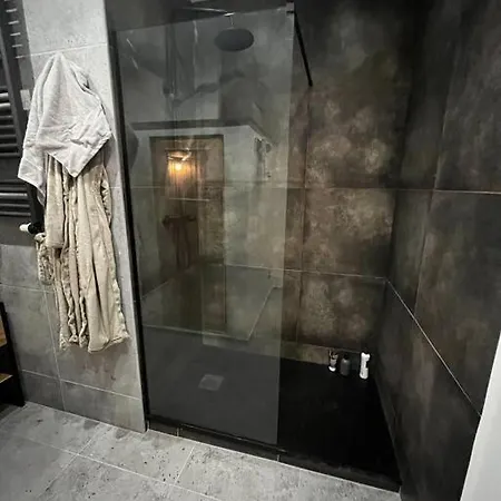 Apartamentowiec Plac Wolności Apartment